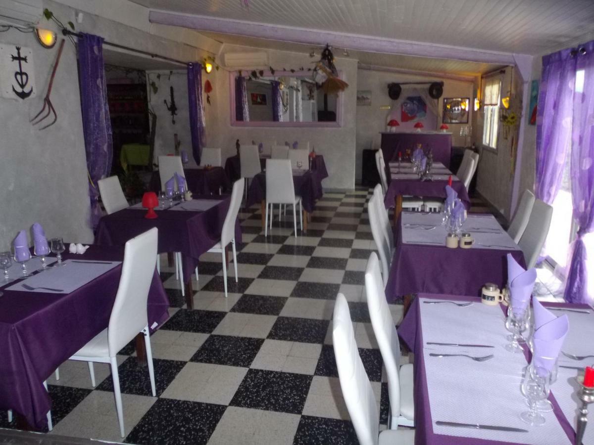 Auberge Des Garrigues Nimes Exterior photo