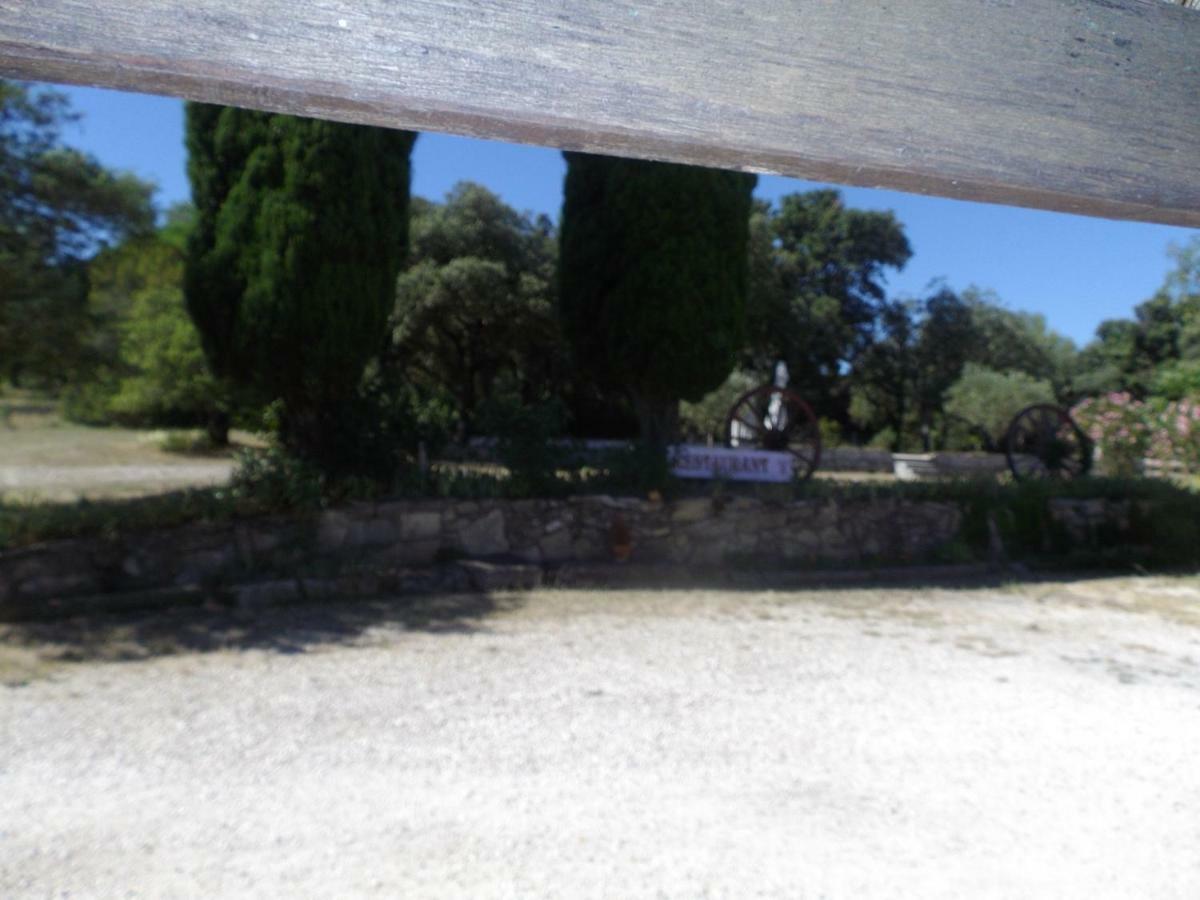 Auberge Des Garrigues Nimes Exterior photo